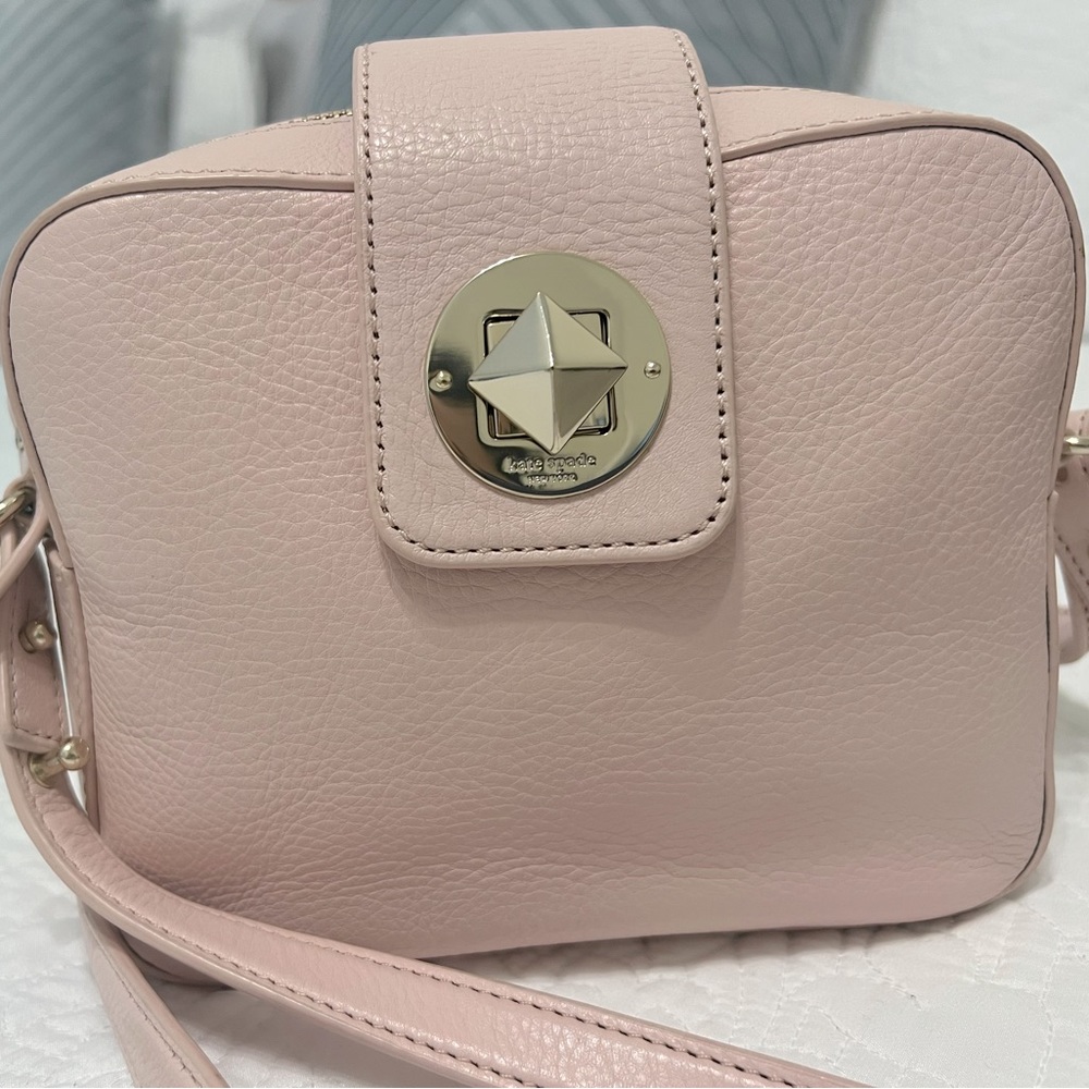 Kate Spade baby pink crossbody purse EUC